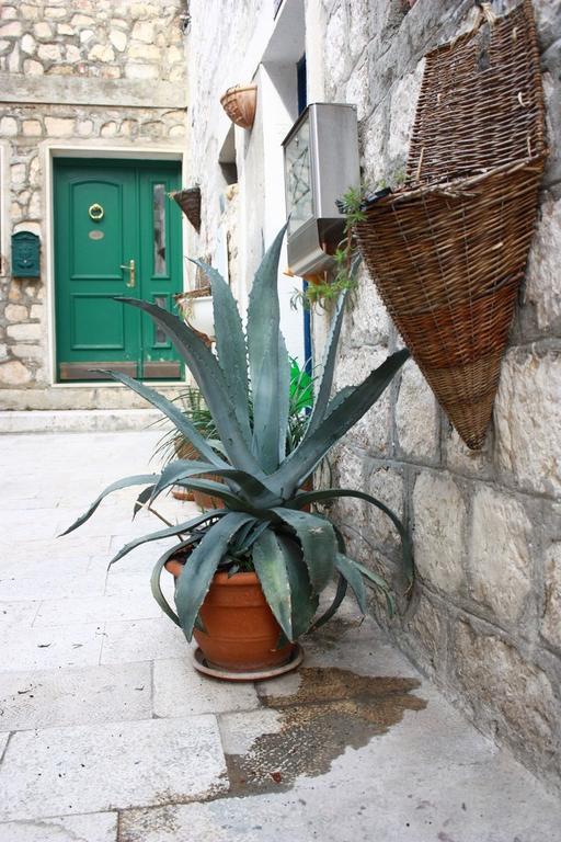 Old Town Apartment Šibenik Værelse billede