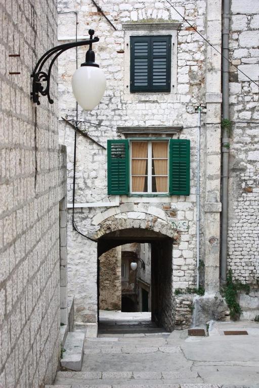 Old Town Apartment Šibenik Eksteriør billede