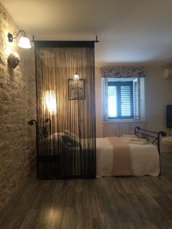 Old Town Apartment Šibenik Eksteriør billede